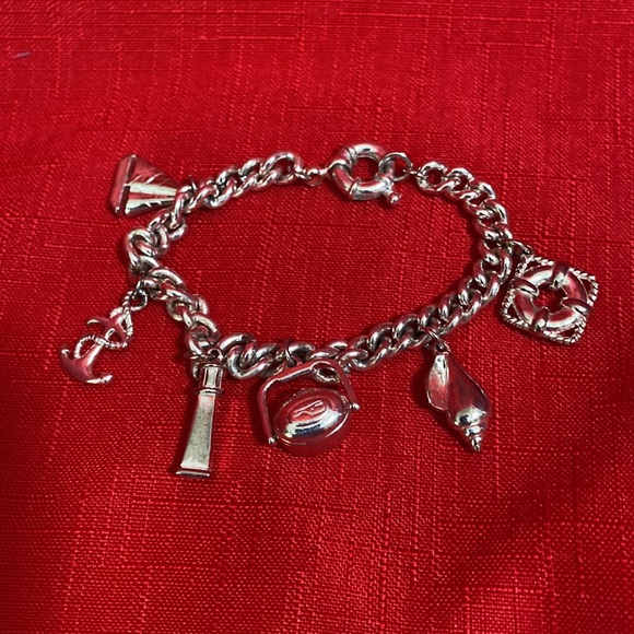 BEACH ITEMS CHARM BRACELET TOMMY HILFIGER 7”LONG: BUOY, SHELL, BASKET +3 MORE - Picture 5 of 5